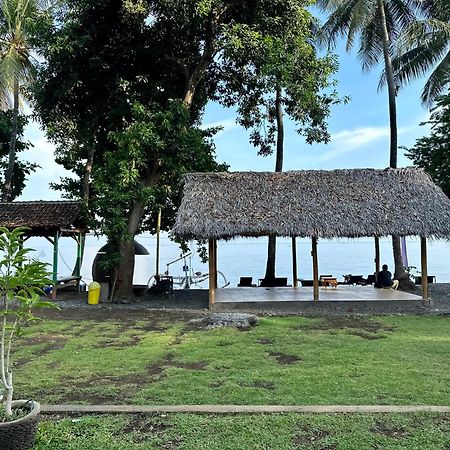 Kura Kura Beach Tejakula Bagian luar foto