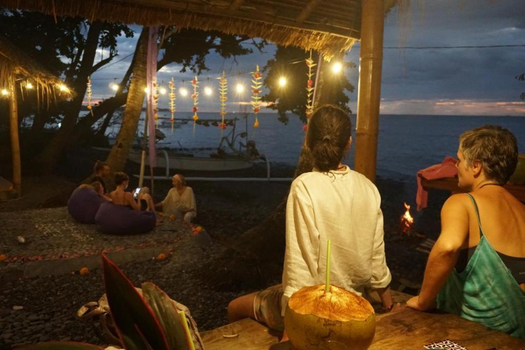 Kura Kura Beach Tejakula Bagian luar foto