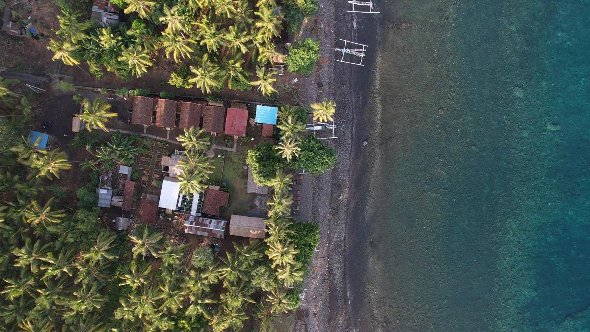 Kura Kura Beach Tejakula Bagian luar foto