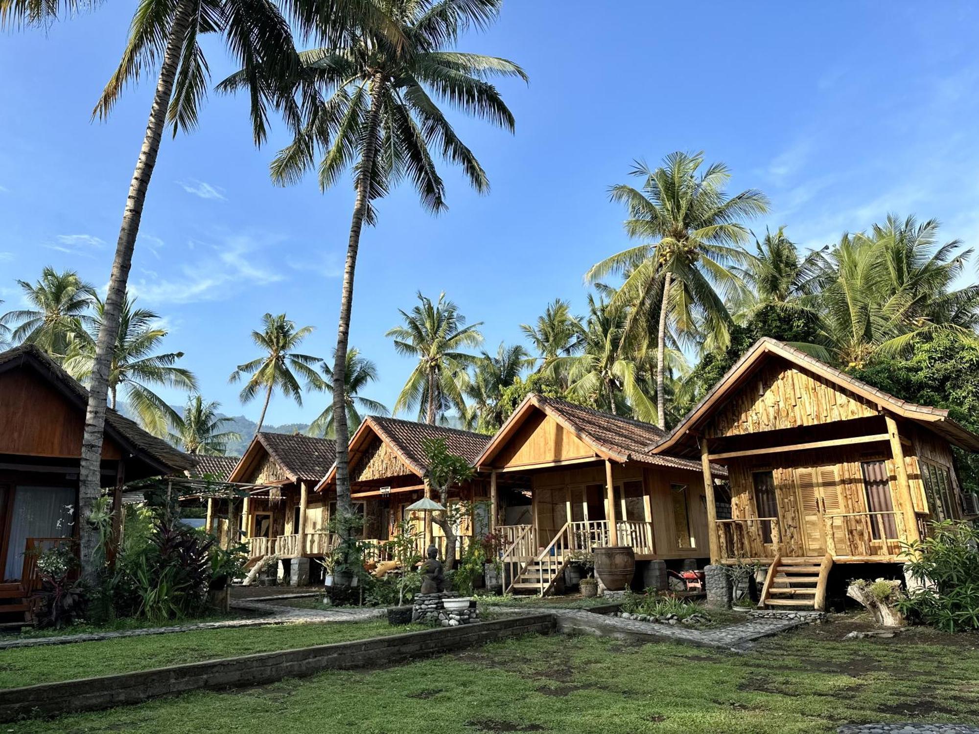 Kura Kura Beach Tejakula Bagian luar foto